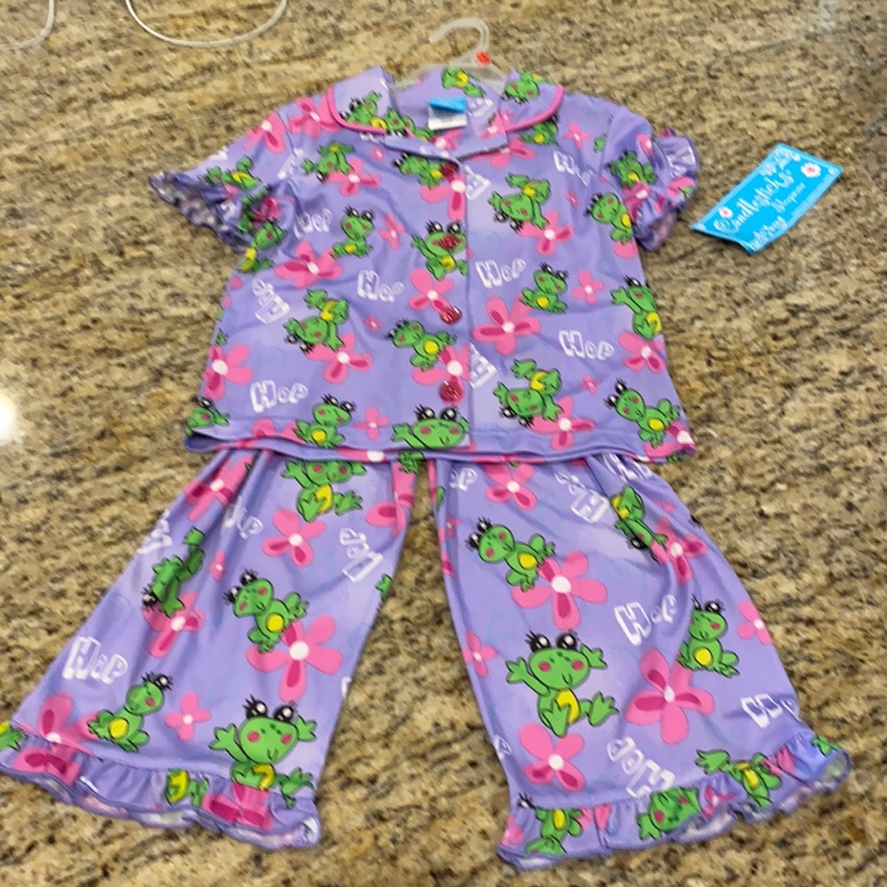 Adorable girls pj’s